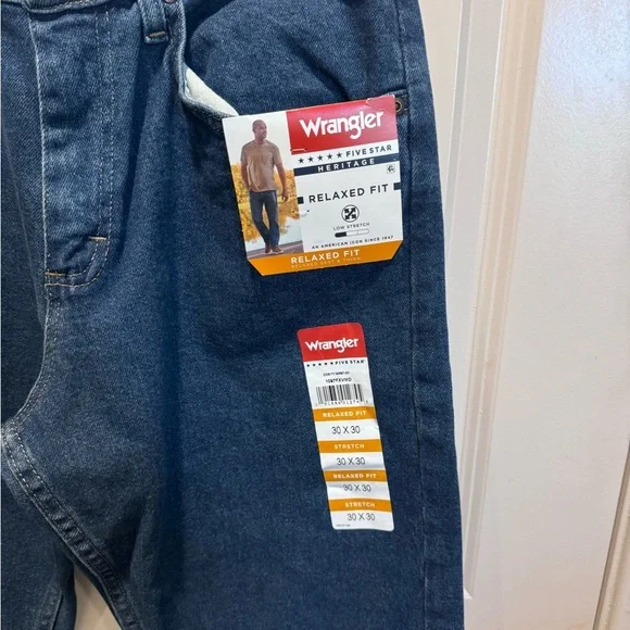 Wrangler Blue Relaxed Fit Jeans Classic Comfort - Picture 2 of 3